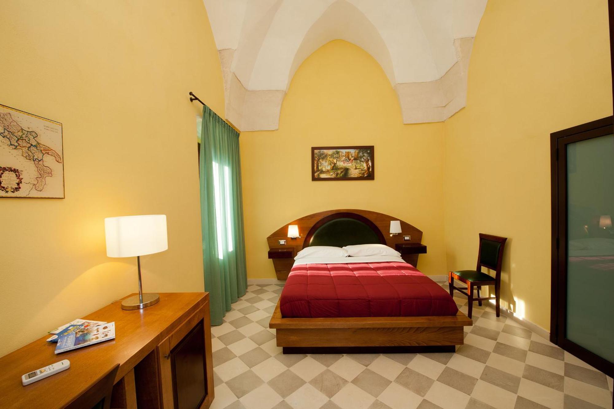 Residenza Pizziniaco Lecce