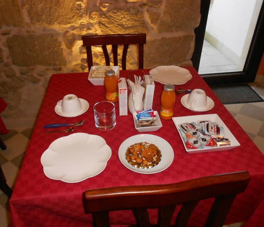 Residenza Pizziniaco Bed & Breakfast
